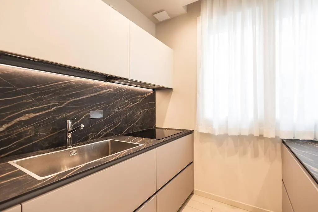 New Modern Seaside House With Garage Apartment Riccione Italy