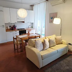 Blancohouse Viale Ceccarini Appartamento